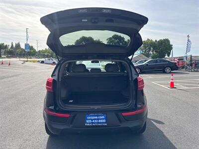 2011 Kia Sportage LX   - Photo 17 - Pittsburg, CA 94565-2812