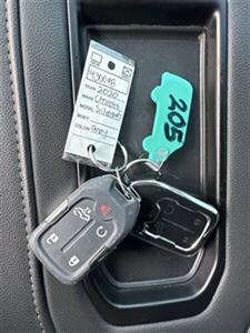 2020 Chevrolet Silverado 1500 RST - Photo 29 - Pittsburg, CA 94565-2812