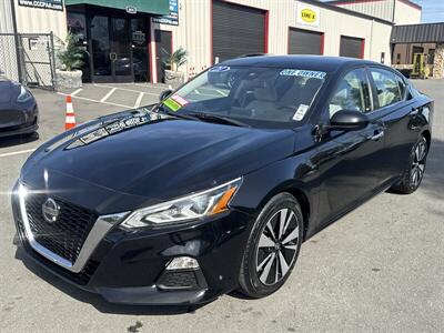 2021 Nissan Altima 2.5 SV Sedan
