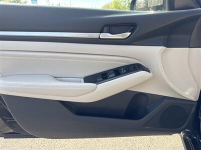 2021 Nissan Altima 2.5 SV   - Photo 13 - Pittsburg, CA 94565