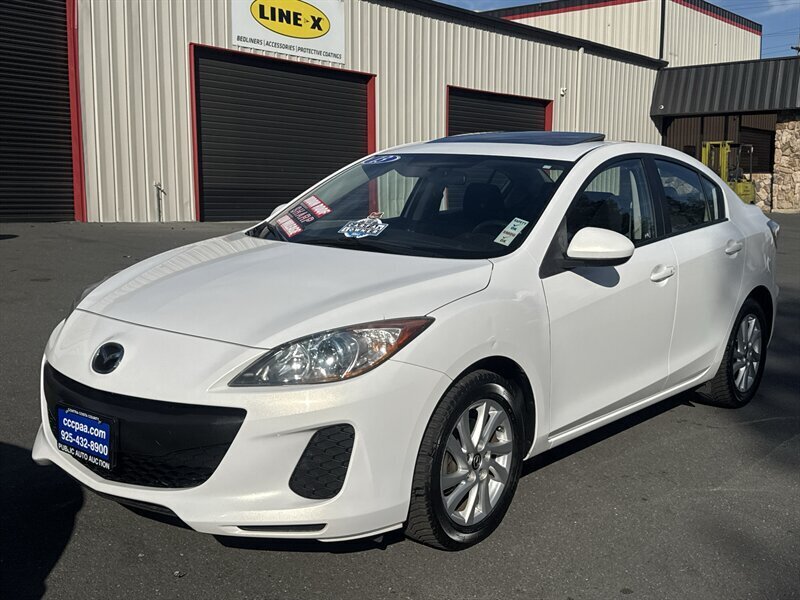 2013 Mazda Mazda3 i Touring  