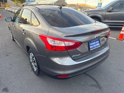 2012 Ford Focus S   - Photo 12 - Pittsburg, CA 94565-2812