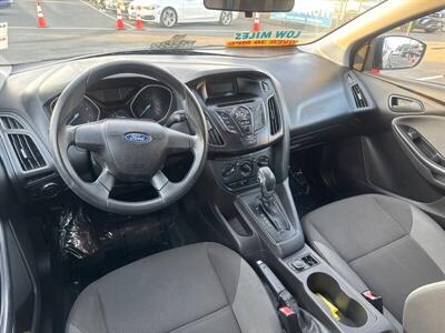 2012 Ford Focus S   - Photo 2 - Pittsburg, CA 94565-2812