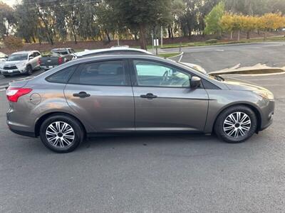 2012 Ford Focus S   - Photo 16 - Pittsburg, CA 94565-2812