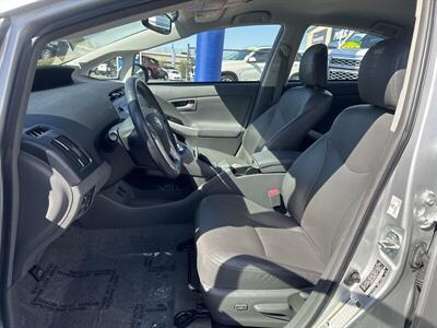 2011 Toyota Prius Five   - Photo 3 - Pittsburg, CA 94565-2812