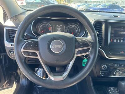 2019 Jeep Cherokee Latitude   - Photo 9 - Pittsburg, CA 94565-2812