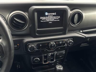 2023 Jeep Wrangler Willys 4xe - Photo 10 - Pittsburg, CA 94565-2812