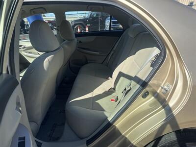 2013 Toyota Corolla LE   - Photo 13 - Pittsburg, CA 94565-2812