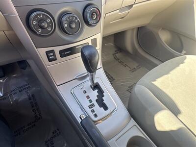 2013 Toyota Corolla LE   - Photo 9 - Pittsburg, CA 94565-2812
