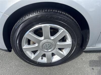 2008 Volkswagen Rabbit S PZEV   - Photo 10 - Pittsburg, CA 94565