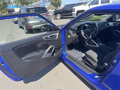 2014 Hyundai VELOSTER   - Photo 6 - Pittsburg, CA 94565-2812