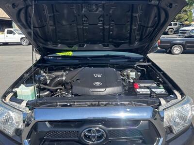 2012 Toyota Tacoma PreRunner V6   - Photo 27 - Pittsburg, CA 94565-2812
