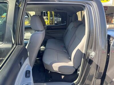 2012 Toyota Tacoma PreRunner V6   - Photo 15 - Pittsburg, CA 94565-2812