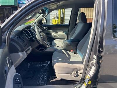 2012 Toyota Tacoma PreRunner V6   - Photo 8 - Pittsburg, CA 94565-2812