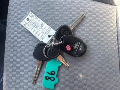 2012 Toyota Tacoma PreRunner V6   - Photo 30 - Pittsburg, CA 94565-2812