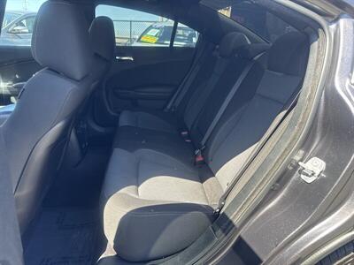 2017 Dodge Charger SE   - Photo 14 - Pittsburg, CA 94565-2812