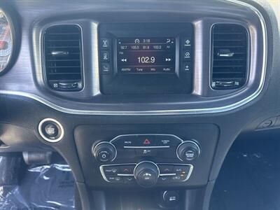 2017 Dodge Charger SE   - Photo 8 - Pittsburg, CA 94565-2812