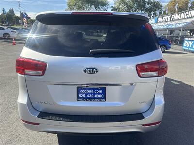 2017 Kia Sedona LX - Photo 19 - Pittsburg, CA 94565-2812
