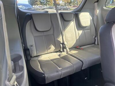 2017 Kia Sedona LX - Photo 24 - Pittsburg, CA 94565-2812