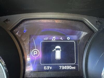 2017 Kia Sedona LX - Photo 5 - Pittsburg, CA 94565-2812