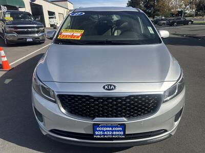 2017 Kia Sedona LX - Photo 30 - Pittsburg, CA 94565-2812