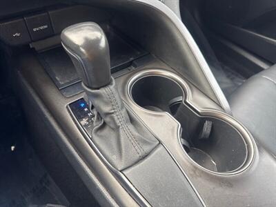 2021 Toyota Camry SE   - Photo 9 - Pittsburg, CA 94565-2812