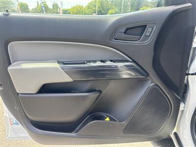 2017 Chevrolet Colorado Work Truck   - Photo 9 - Pittsburg, CA 94565