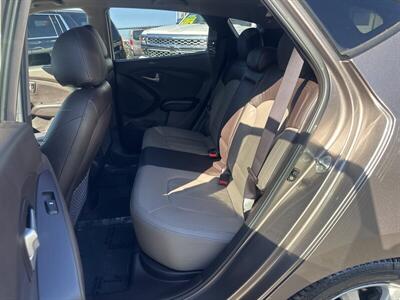 2012 Hyundai TUCSON Limited w/Navi   - Photo 17 - Pittsburg, CA 94565-2812