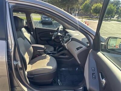 2012 Hyundai TUCSON Limited w/Navi   - Photo 24 - Pittsburg, CA 94565-2812