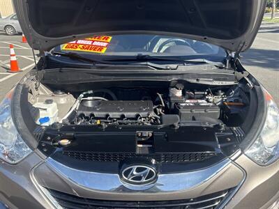 2012 Hyundai TUCSON Limited w/Navi   - Photo 26 - Pittsburg, CA 94565-2812