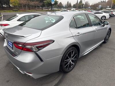 2024 Toyota Camry SE   - Photo 21 - Pittsburg, CA 94565-2812