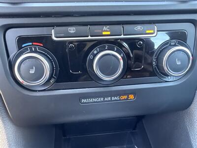 2012 Volkswagen Golf 2.5L PZEV   - Photo 6 - Pittsburg, CA 94565-2812