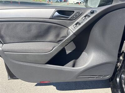 2012 Volkswagen Golf 2.5L PZEV   - Photo 8 - Pittsburg, CA 94565-2812