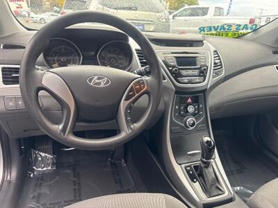 2014 Hyundai ELANTRA SE   - Photo 6 - Pittsburg, CA 94565-2812