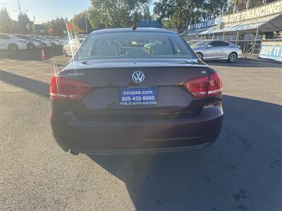 2012 Volkswagen Passat SE PZEV   - Photo 17 - Pittsburg, CA 94565-2812