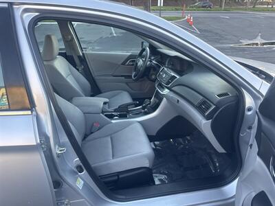 2015 Honda Accord LX   - Photo 25 - Pittsburg, CA 94565-2812