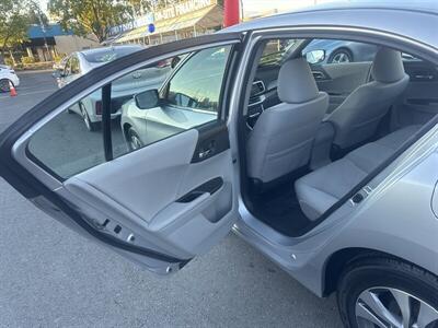 2015 Honda Accord LX   - Photo 15 - Pittsburg, CA 94565-2812