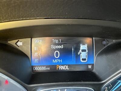 2018 Ford Focus SE   - Photo 6 - Pittsburg, CA 94565-2812