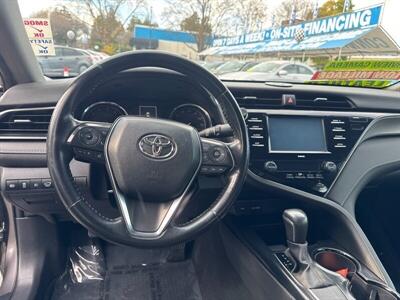 2020 Toyota Camry SE   - Photo 6 - Pittsburg, CA 94565-2812