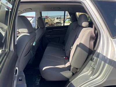 2010 Hyundai SANTA FE GLS   - Photo 15 - Pittsburg, CA 94565-2812