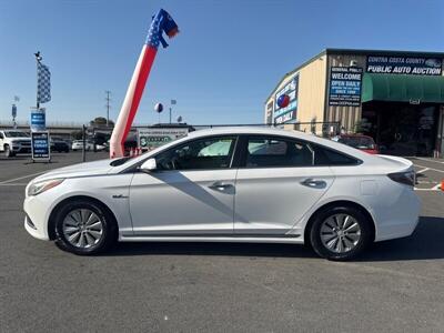 2016 Hyundai SONATA Hybrid SE   - Photo 5 - Pittsburg, CA 94565-2812