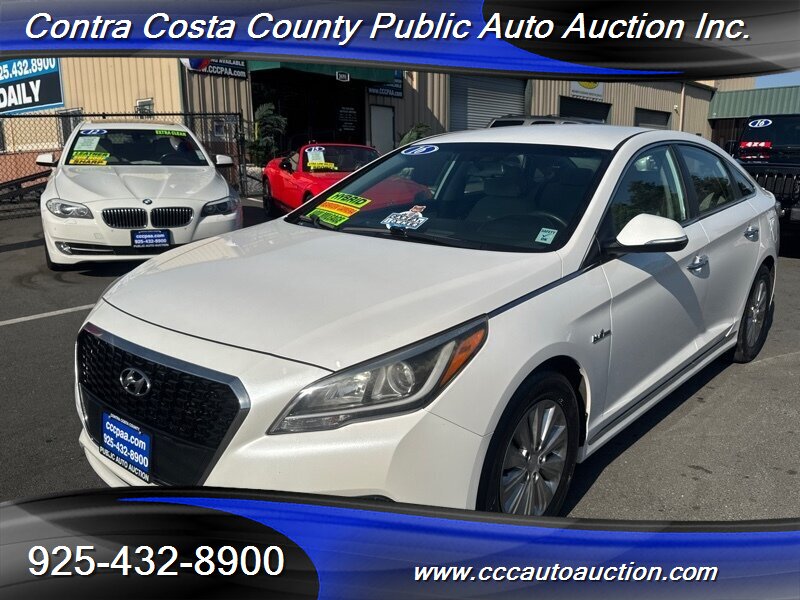 2016 Hyundai SONATA Hybrid SE  