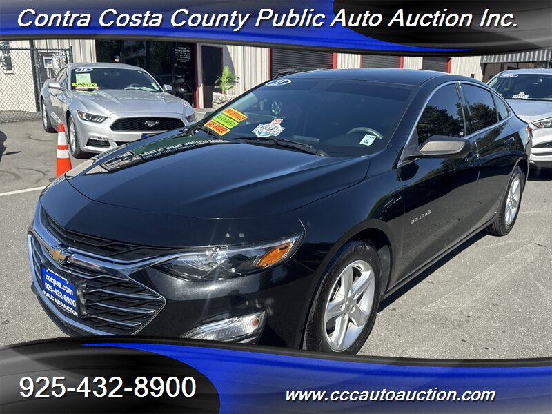 2021 Chevrolet Malibu's photo