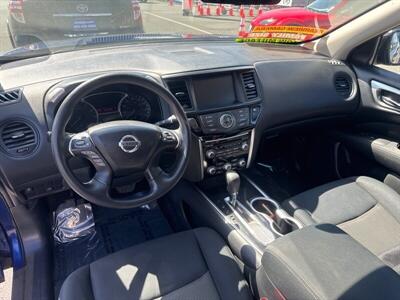 2017 Nissan Pathfinder S   - Photo 2 - Pittsburg, CA 94565-2812