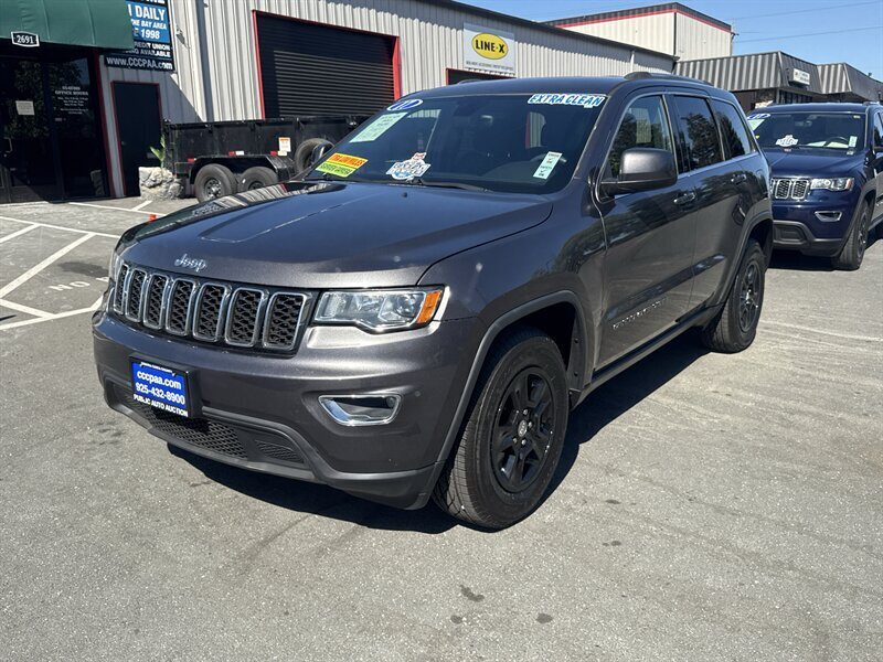 2017 Jeep Grand Cherokee Laredo  