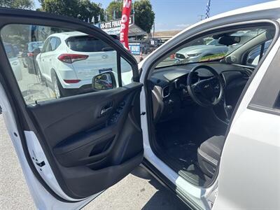 2017 Chevrolet Trax LS - Photo 6 - Pittsburg, CA 94565