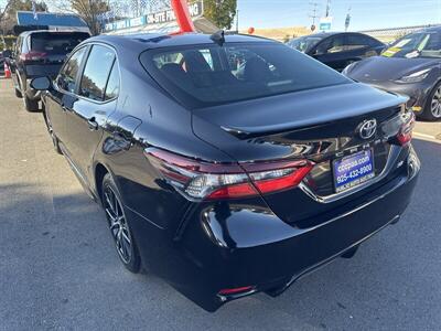 2024 Toyota Camry SE   - Photo 16 - Pittsburg, CA 94565