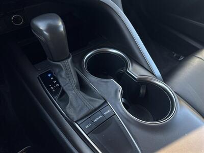 2024 Toyota Camry SE   - Photo 9 - Pittsburg, CA 94565