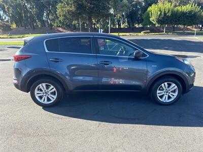 2018 Kia Sportage LX   - Photo 16 - Pittsburg, CA 94565-2812