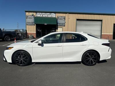 2021 Toyota Camry SE   - Photo 4 - Pittsburg, CA 94565-2812